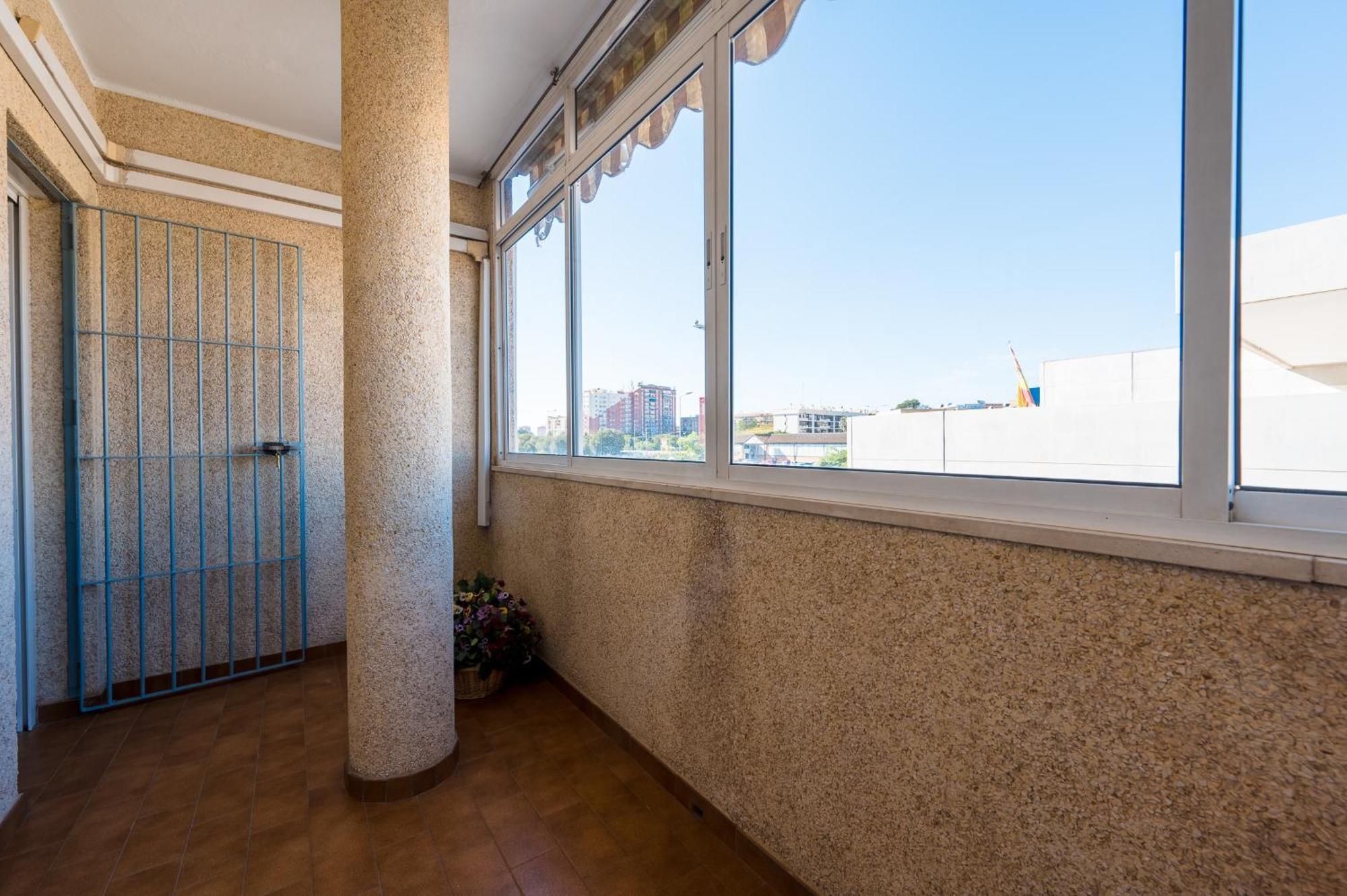 Piso Familiar Virgen Del Rocio Lägenhet Sevilla Exteriör bild