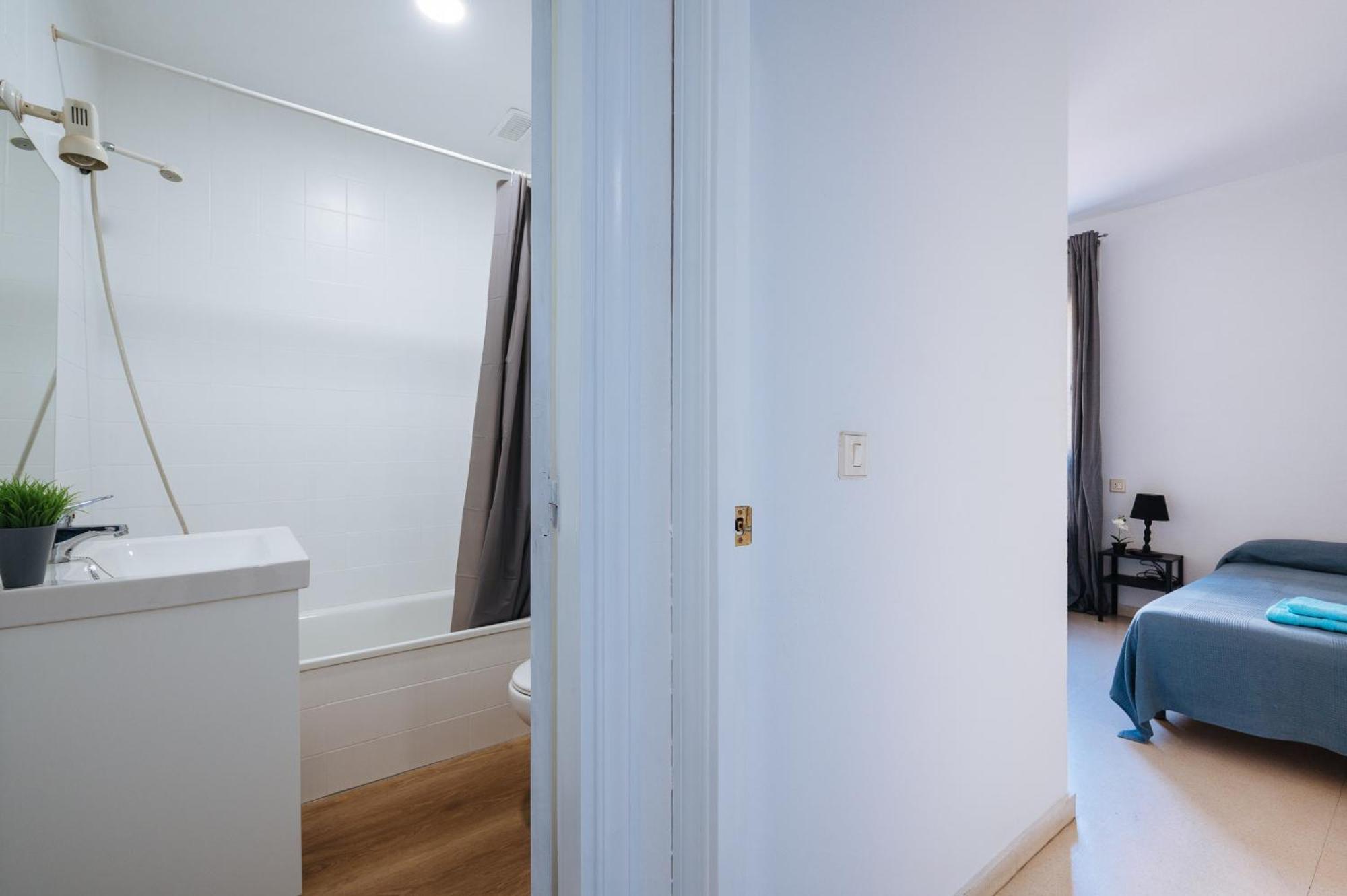 Piso Familiar Virgen Del Rocio Lägenhet Sevilla Exteriör bild